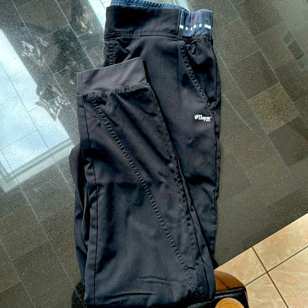 Scrub Jogger Pants - size small